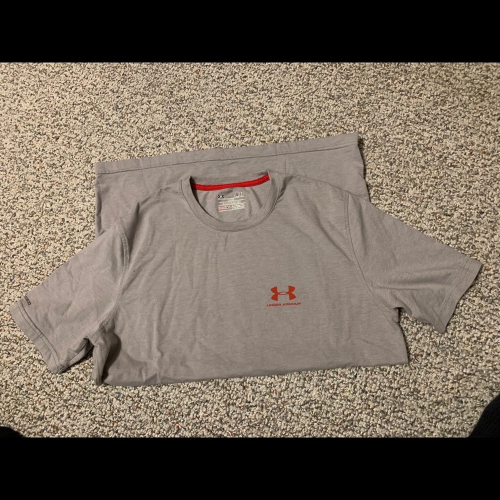 Men’s UA TShirt